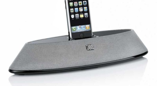 Top Rated iPhone Docking Stations With Speakers In 2024