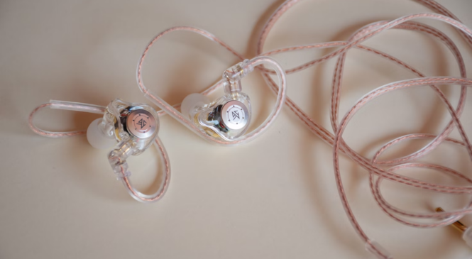 10 Best In-Ear Monitors (IEMs) in 2025 – [Ultimate Review]